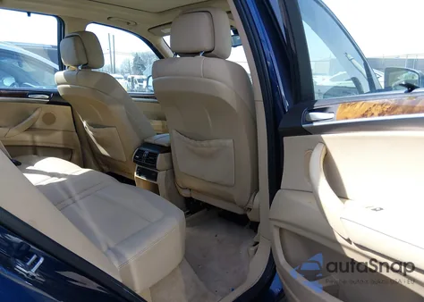 2011 BMW X5 xDrive35I/xDrive35I Premium/xDrive35I Sport Activity из США, поврежденный, VIN 5UXZV4C52BL739152